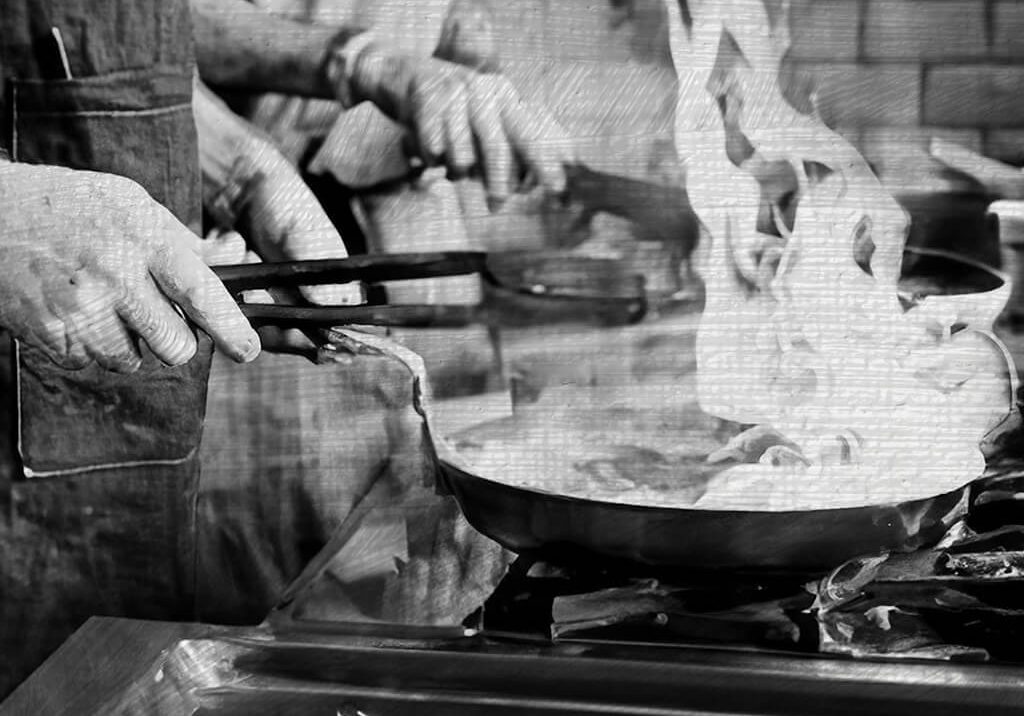 Ambachtelijke kookwijze bij Chef Tournant - vlam in de pan